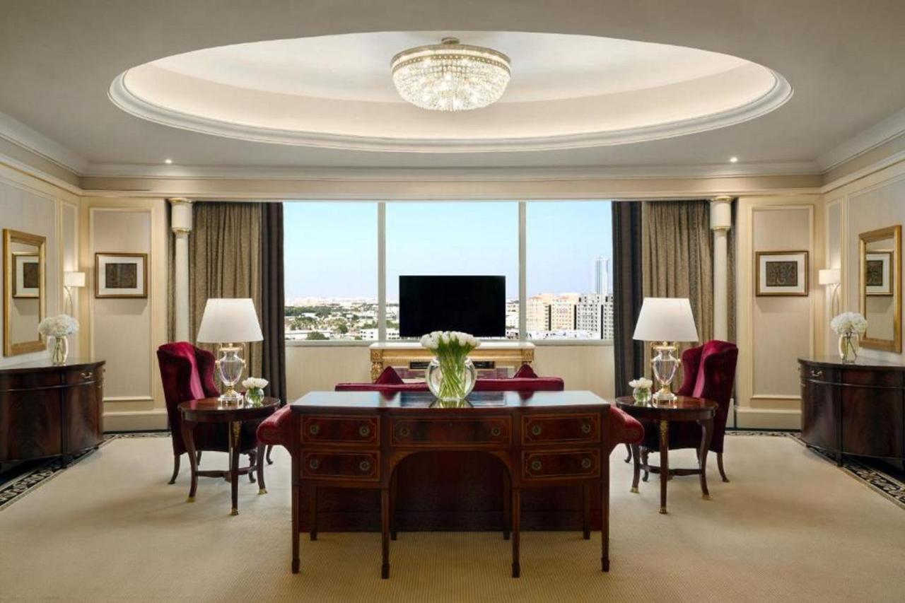 阿可贺巴瑞享酒店 外观 照片 A suite at the Four Seasons Hotel, Paris